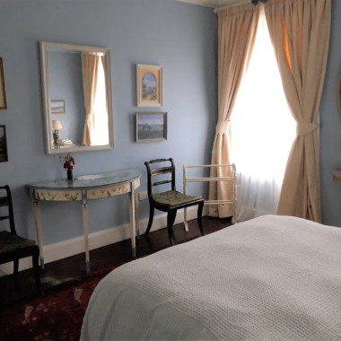 Ground Floor Blue King Bedroom