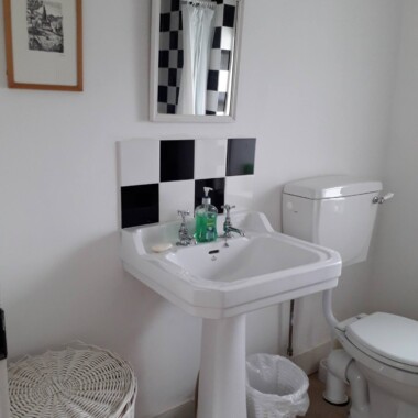 Cottage Shower Room